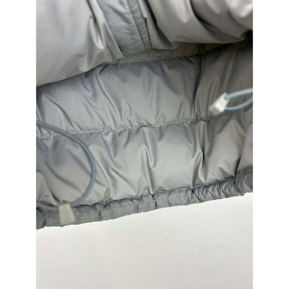 The North Face Nuptse Women's M Gray 700 Fill Goose Down Full Zip Puffer Vest - Picture 15 of 16